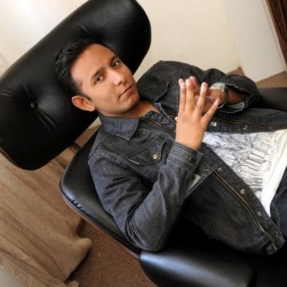 Profile Picture of Roman Erik (@erikroman30355) on Poshmark