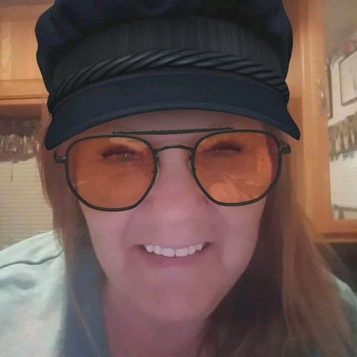 Profile Picture of user3823649795885 (@sandyclaus2) on Tiktok