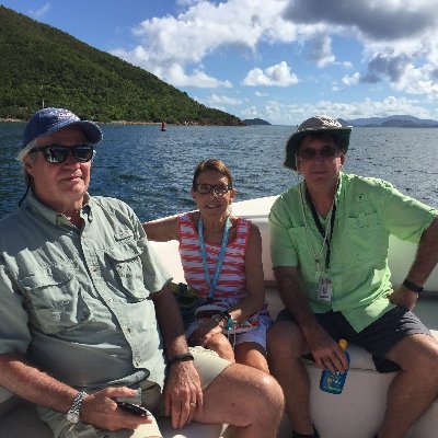 Profile Picture of Nancy DeVine (@otstainedglass) on Twitter