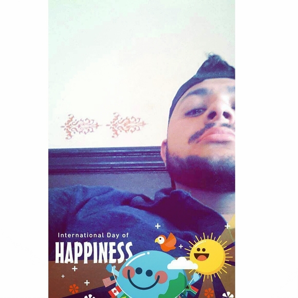 Profile Picture of Andy Gee (@andygarcia265) on Poshmark