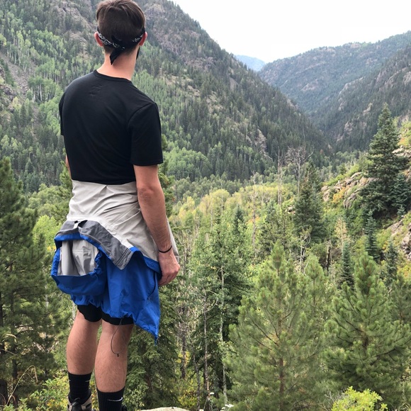 Profile Picture of Andrew Crush (@andytr0n) on Poshmark