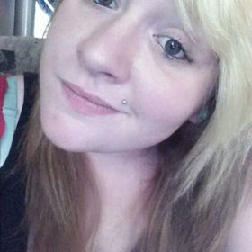 Profile Picture of Josie Blake (@josieivey) on Pinterest