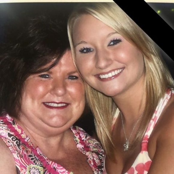 Profile Picture of Brittany Jeffers blankenship (@brittdawn06) on Poshmark