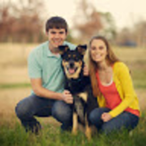 Profile Picture of Lauren Hohlt (@lhohlt) on Poshmark