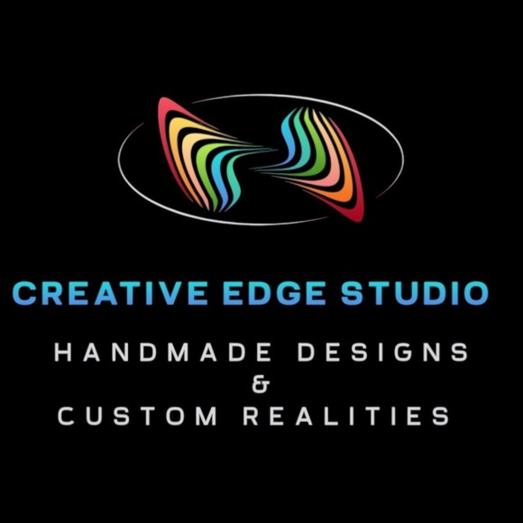 Profile Picture of David Hecker (@creative_edge54) on Poshmark