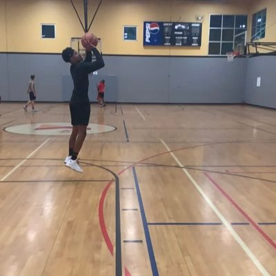 Profile Picture of Jay (@JayTaliaferro05) on Twitter