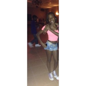 Profile Picture of Janya (@lanya10__) on Myspace