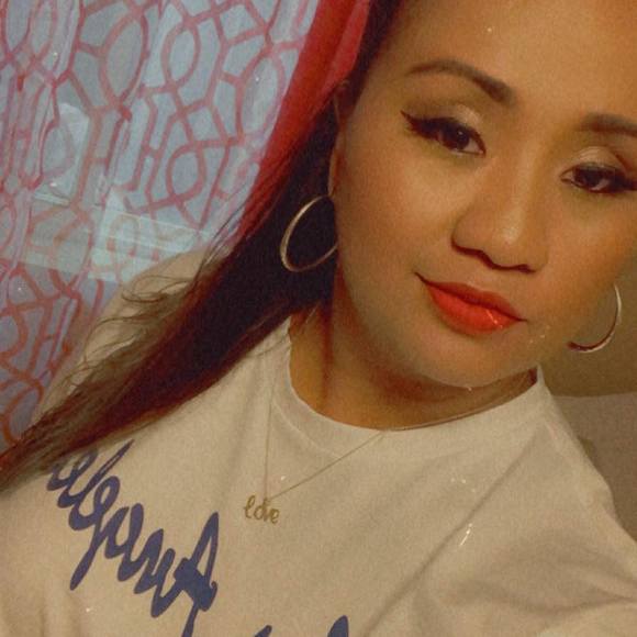 Profile Picture of Rocio Barrientos (@rociobarrien346) on Poshmark