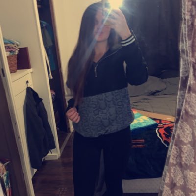 Profile Picture of Grace (@GracePaul29) on Twitter