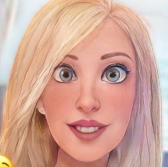 Profile Picture of Candice Thibodeaux (@walkingbrb) on Poshmark