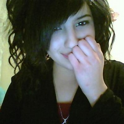 Profile Picture of Cristina Arreola (@GuessBitcch) on Twitter