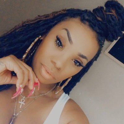 Profile Picture of Key Camille (@KeyCamille4) on Twitter