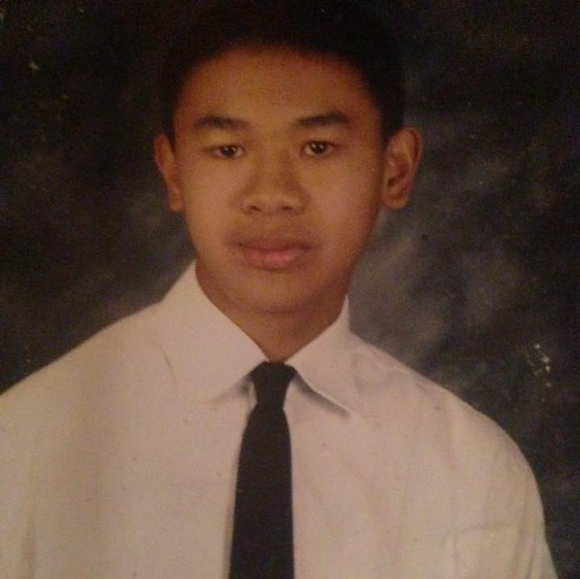 Profile Picture of Cj Gogoling (@clurb187) on Poshmark