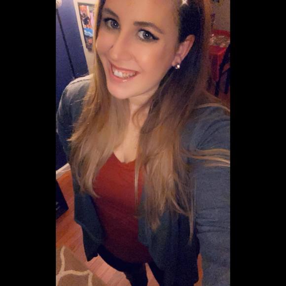 Profile Picture of Margaret Conaboy (@margaret8807) on Poshmark