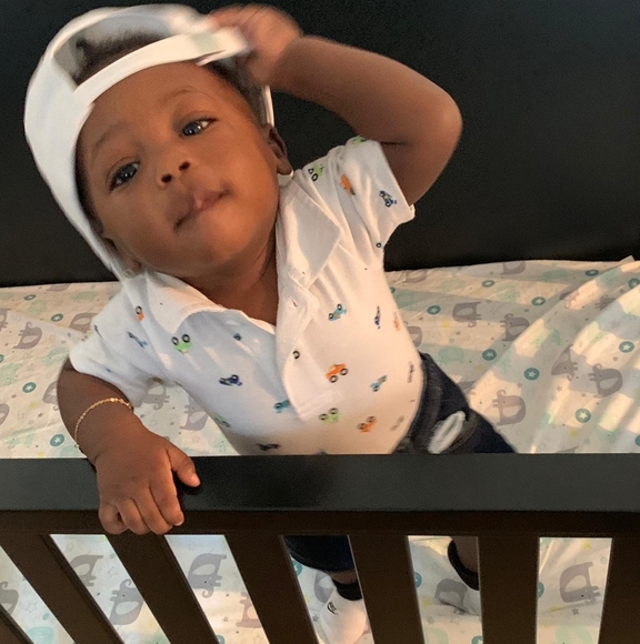 Profile Picture of Resan Resan (@saintildenold) on Poshmark