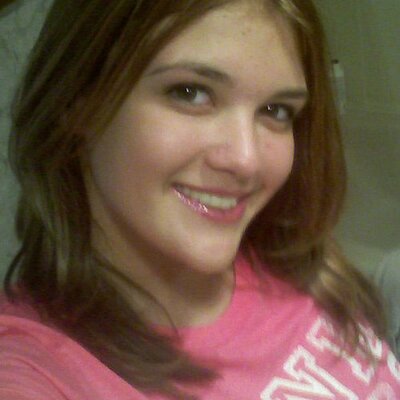 Profile Picture of Alice Bjerk (@LittleRocker22) on Twitter