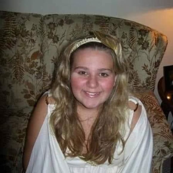 Profile Picture of Shelly Accorso acker (@shellyacker) on Poshmark