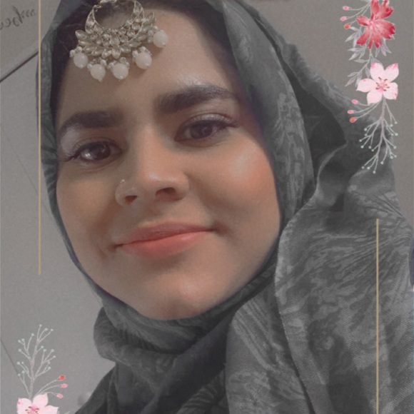 Profile Photo of Rumana Begum (@rumanatba) on Poshmark