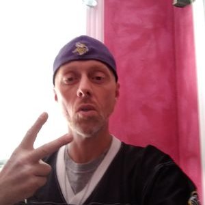 Profile Picture of Shawn Eid (@eid_shawn) on Twitter