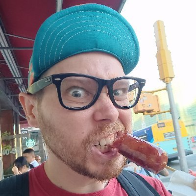 Profile Picture of Chris Knight 😷 (@pressreset) on Twitter