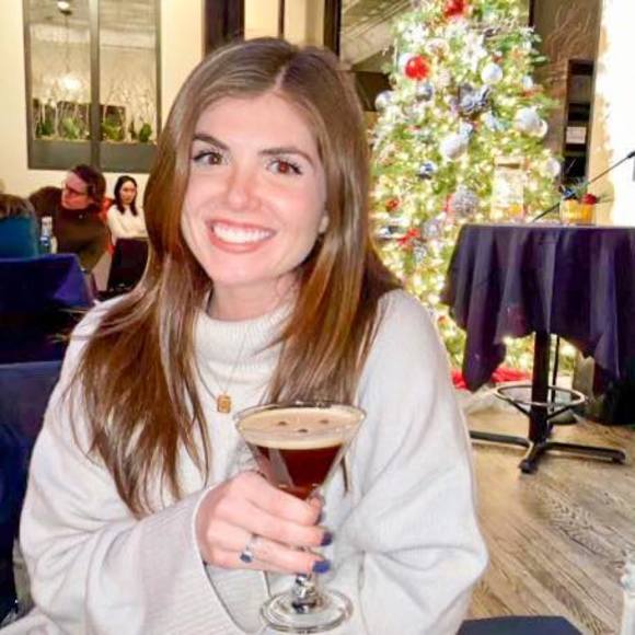 Jacqueline Maria - Poshmark Profile Picture of Jacqueline Maria (@jacqbattaglia) on Poshmark