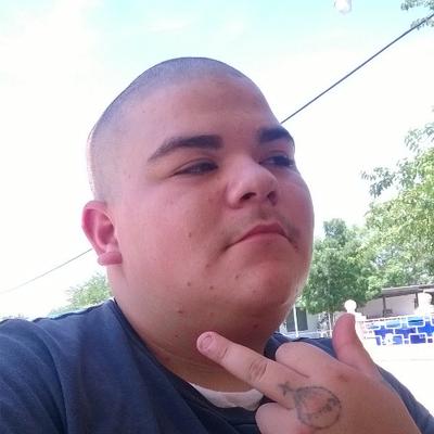 Profile Picture of Benjamin Montoya (@chunker_lok) on Twitter