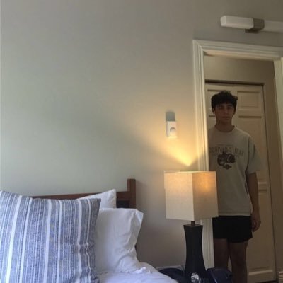 Profile Picture of Jesseon Twitter