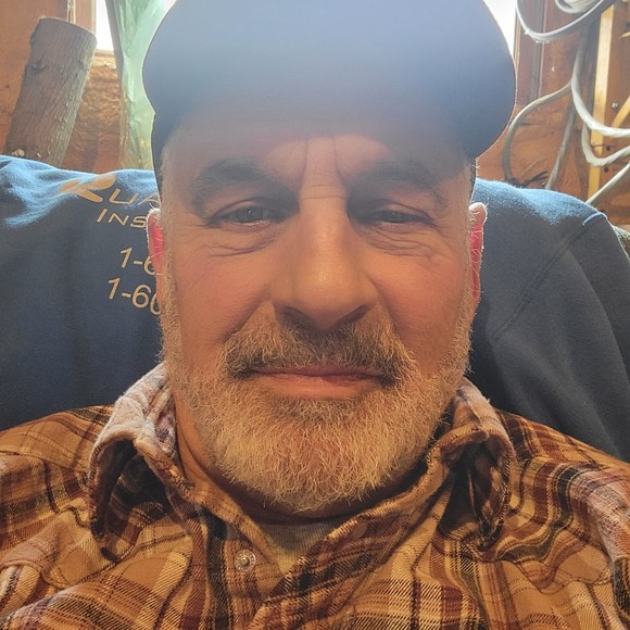 Profile Picture of Mark Calhoun (@smudgecoondog19) on Poshmark