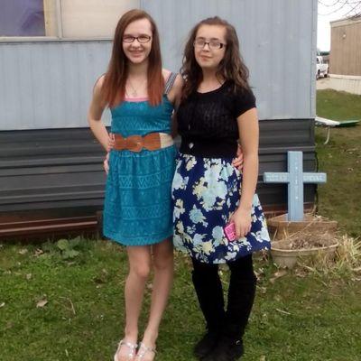 Profile Picture of Mckenna Campbell (@mcampbell3172) on Twitter
