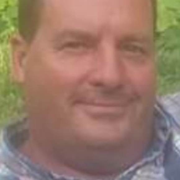 Profile Picture of Eric Engbrock (@ericengbrock) on Poshmark