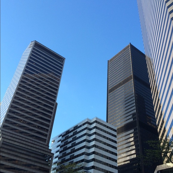 Profile Picture of Vy Trinh (@vy206) on Poshmark