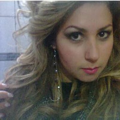 Profile Picture of Aline Pedroso (@AlinePedroso12) on Twitter