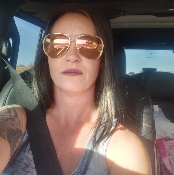 Profile Picture of Stephanie Lehmann (@queenb0230) on Poshmark
