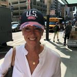 Profile Picture of Catherine Kobrinsky Evans (@centralcoastcatcat) on Instagram