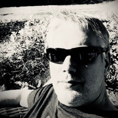 Profile Picture of MarkBuss (@MarkBuss11) on Twitter
