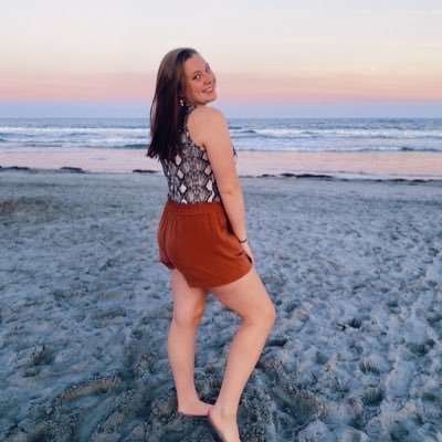 Profile Picture of Shea Bryant💛 (@sheabryant9) on Twitter