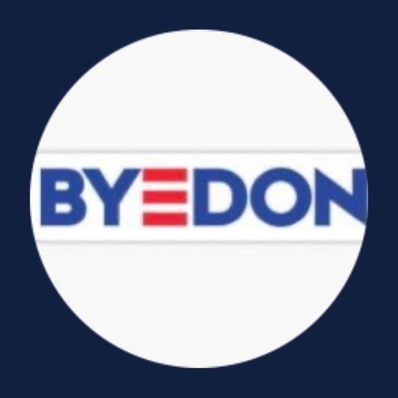 Profile Picture of Kimberly Chase (@schase8) on Poshmark