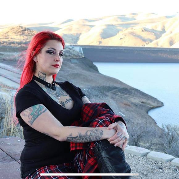 Profile Picture of Ashley Menichelli (@tattoodgirl) on Poshmark