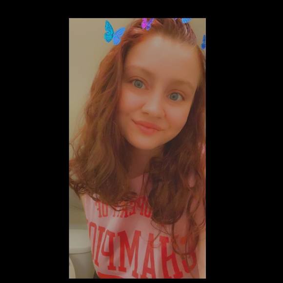 Profile Picture of Shawna Potts (@shawnapotts1) on Poshmark