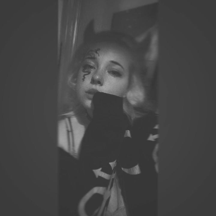 Profile Picture of Ashley (@@ashleykarabelas) on Tiktok