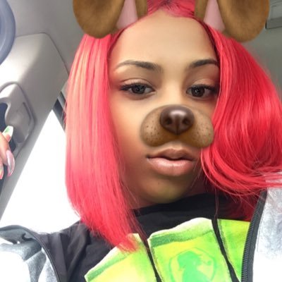 Profile Picture of Jasmine Bates (@jassturnheads) on Twitter