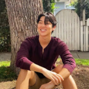 Profile Picture of Jonathan Sung (@jonafins) on Youtube