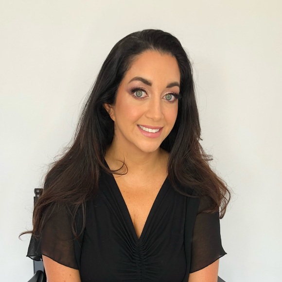 Profile Picture of Melissa Mcguane (@melissamcguane) on Poshmark