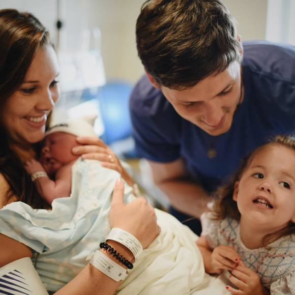 Profile Picture of Danielle Watts (@daniellemwatts) on Poshmark