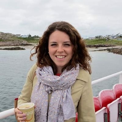 Profile Picture of Laura Sinclair (@LSHSCP) on Twitter