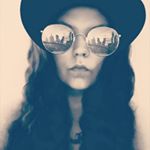 Profile Picture of • MICHELLE LORENZEN • (@minilorenzen) on Instagram