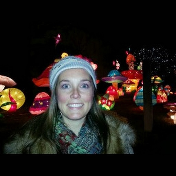 Profile Picture of Christie Mahaffey (@clairesprightly) on Poshmark