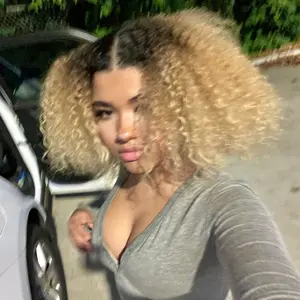 Profile Picture of kendall 🦋 (@kendallgrantz) on Tiktok