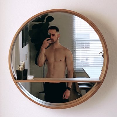 Profile Picture of Daniel (@damccurdy) on Twitter