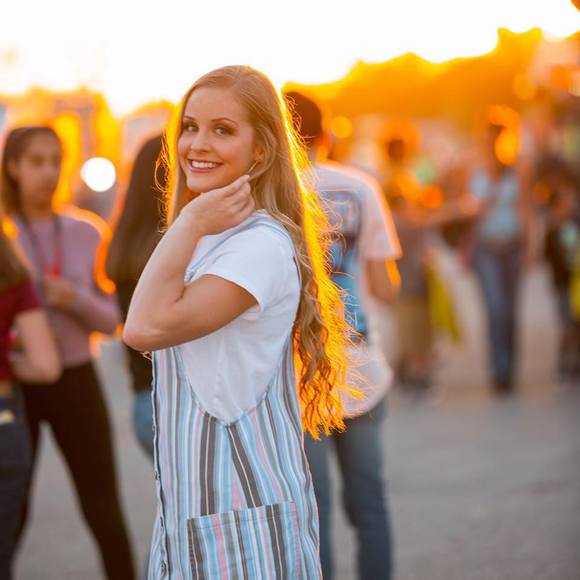 Profile Picture of Mckenna Weippert (@mckennaweippert) on Poshmark